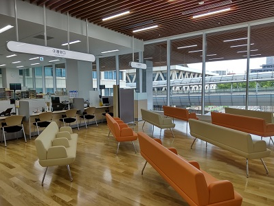 千葉みなと市民センター内部