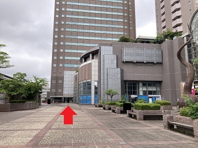 スカイプラザ(2階屋外広場)写真