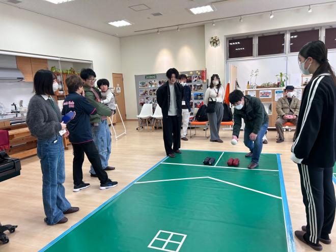 令和7年度第2回ボッチャ体験会ボッチャ体験の様子