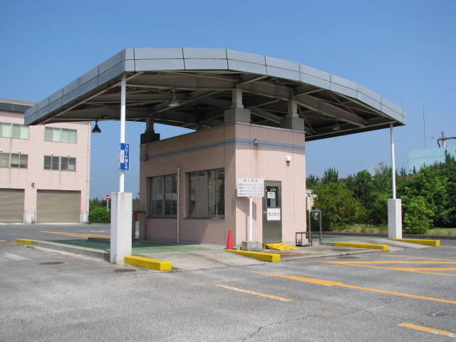 新浜リサイクルセンター計量棟