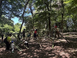 01竹遊具