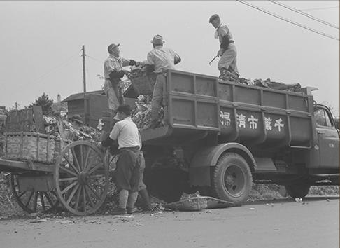 ごみ収集の風景