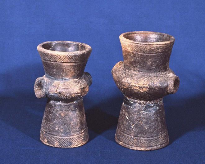 異形台付き土器