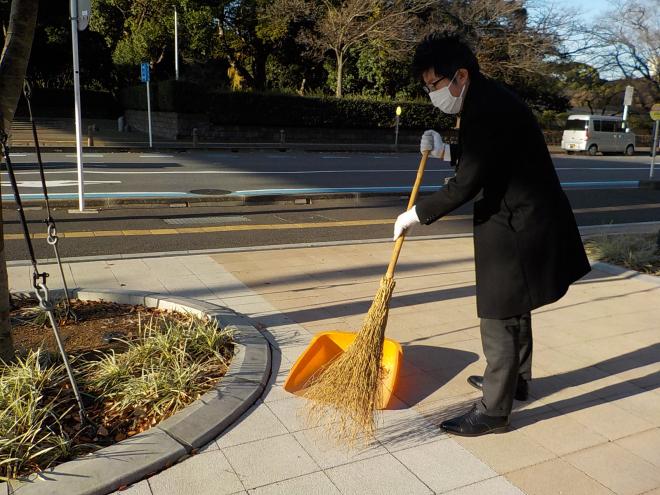 osouzir6年12月3日