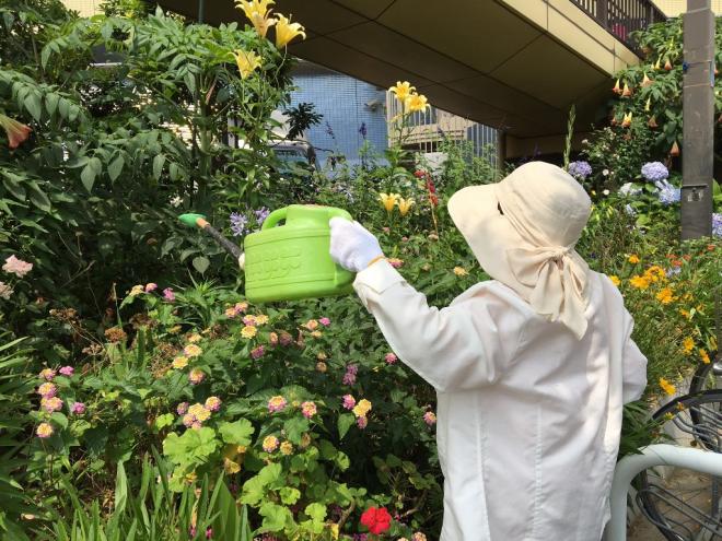 検見川浜駅前美化会06