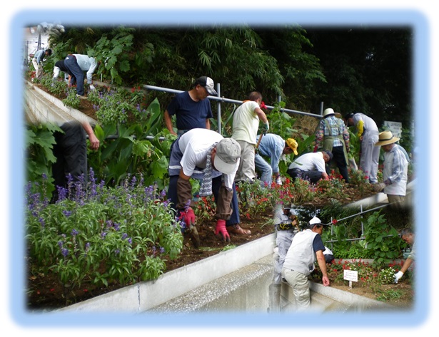 高品町花壇部会01
