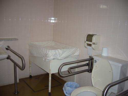 幕張本郷公民館トイレ