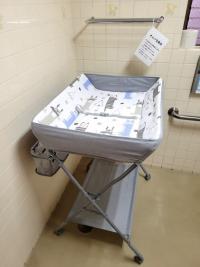 千葉市民ギャラリー・稲毛多目的トイレ