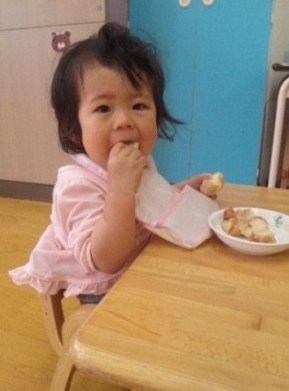 1歳児手づかみ