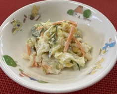 コールスローサラダ