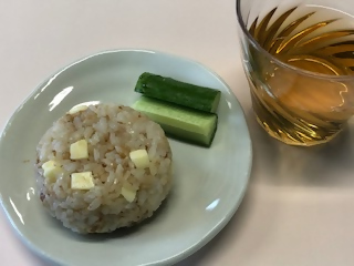 ちーずおかかおにぎり