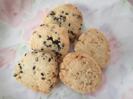 セサミクッキー