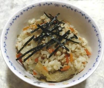 鶏ごぼうごはん