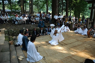 郡上市の七日祭