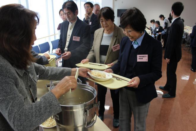 給食試食会