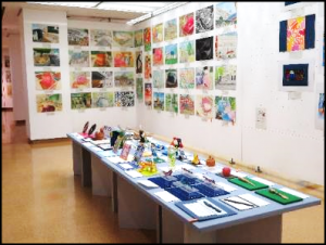 図画工作と美術の展示の様子