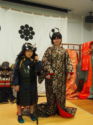 鎧と着物の試着