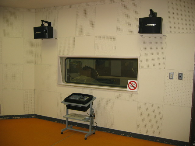 録音室機材