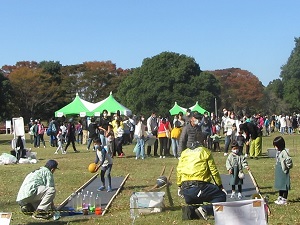 ペットボトルボウリング