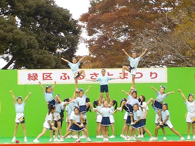 チアリーディング