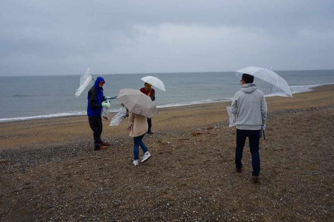 神田外語大学いなげの浜クリーン活動