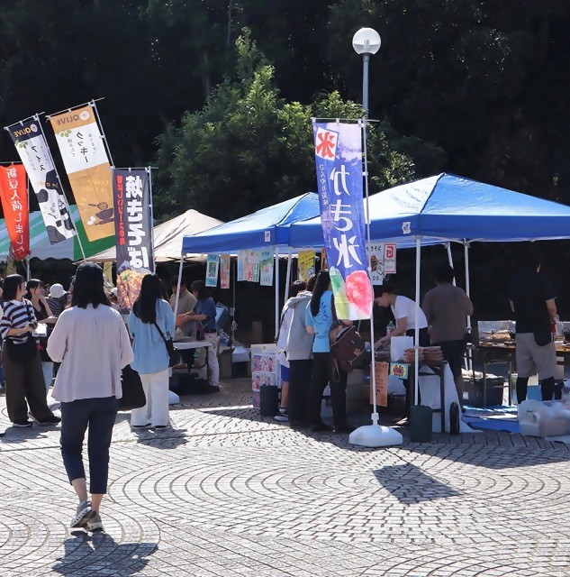 r8_yatai