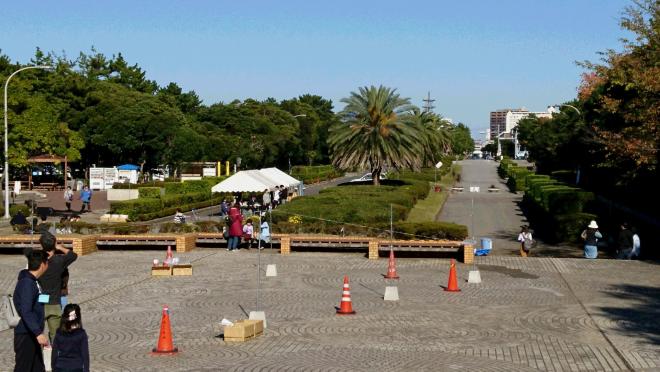 会場中央の様子