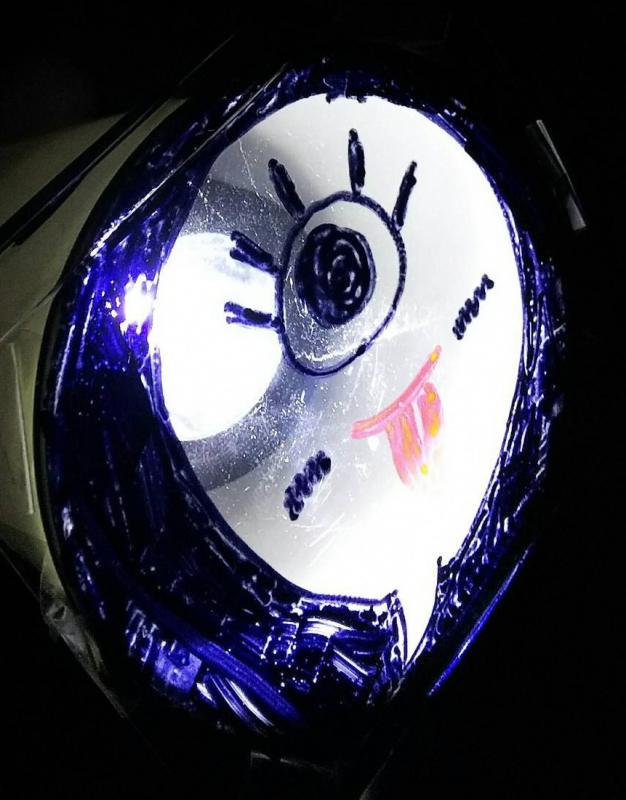 でるでるオバケ