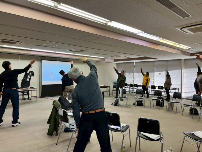 会議前に行ったラジオ体操(2)