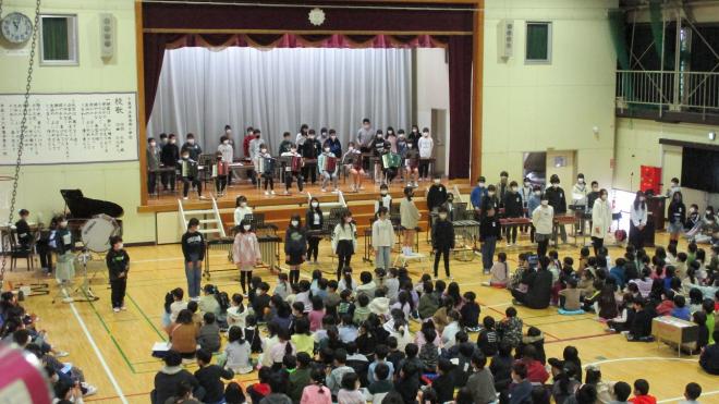 6年生を送る会6年生