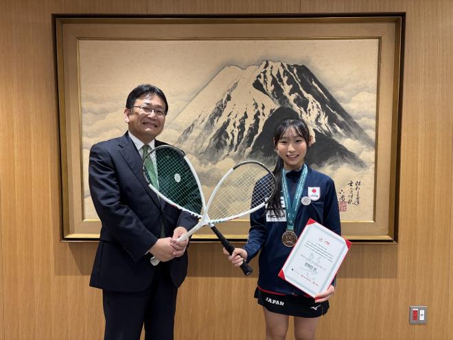 緑町中学校1年生の吉野莉央選手