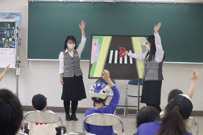 R8よい子_教室