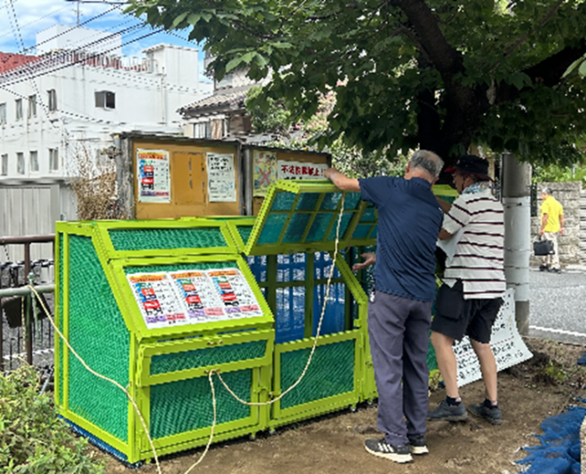 ごみ集積箱の利用方法に関する住民向け説明会の様子