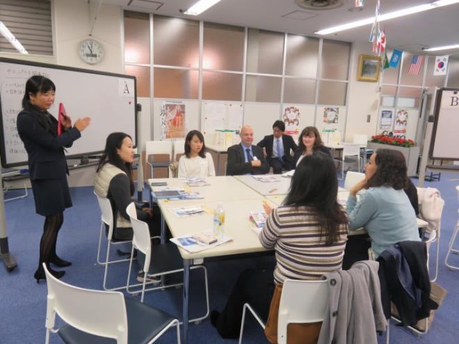 懇談会の様子５