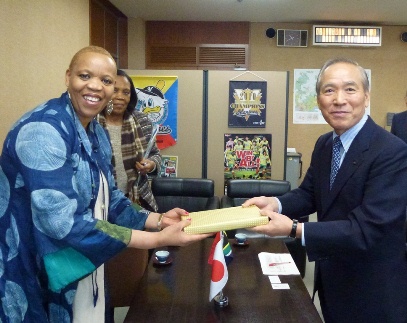 表敬訪問の様子