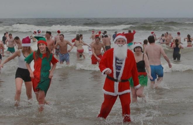 サウンドサンタビーチクリスマス