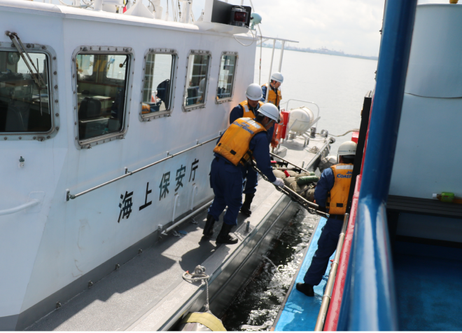民間船舶からの救助訓練