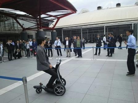 近未来技術展示（小b）