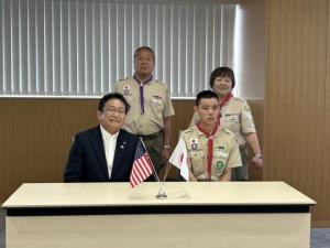 ヒューストン市ボーイスカウト・菊章スカウト表敬訪問(2)