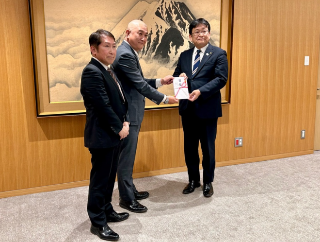 千葉市内陸企業連合会 寄附金贈呈式