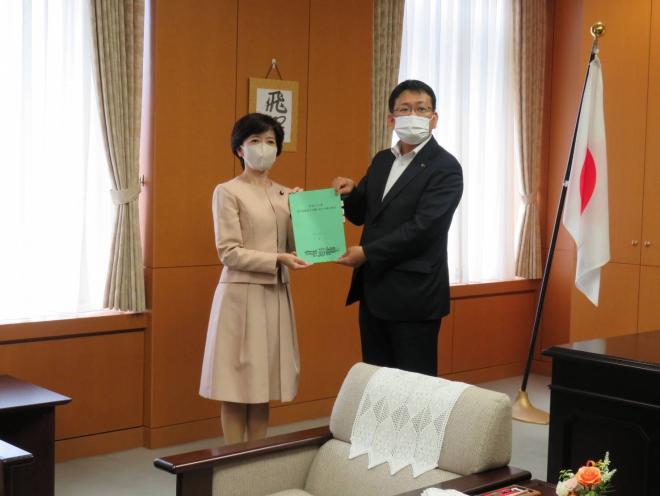 文科大臣政務官面会