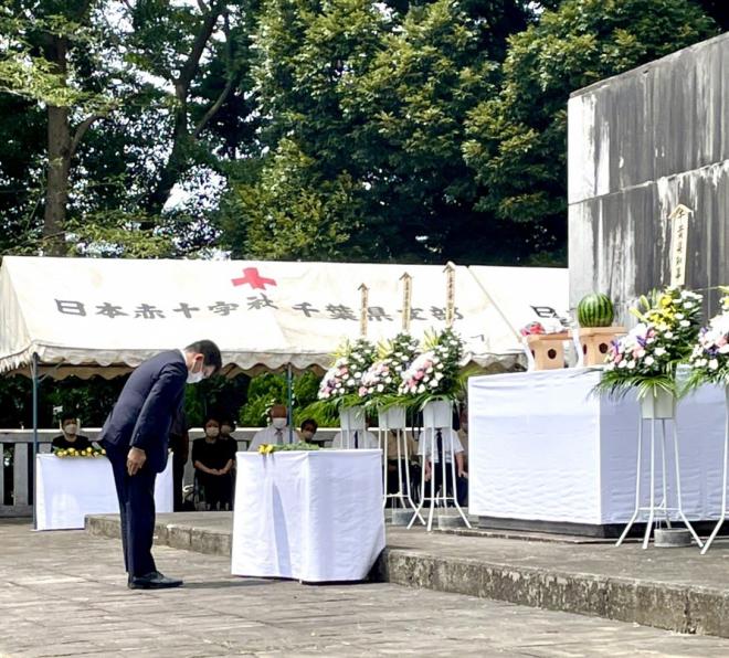 千葉県忠霊塔拝礼