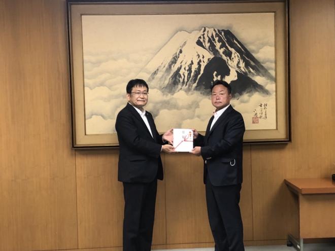 金太郎カンパニー寄付金寄贈式