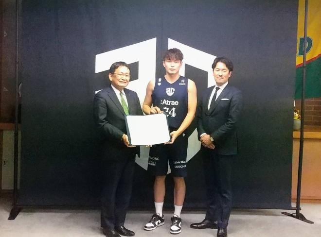 アルティーリ協定締結式