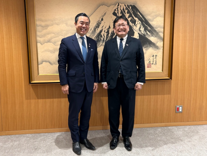 駐日パラグアイ共和国大使館特命全権大使 豊歳マリオ氏 表敬訪問