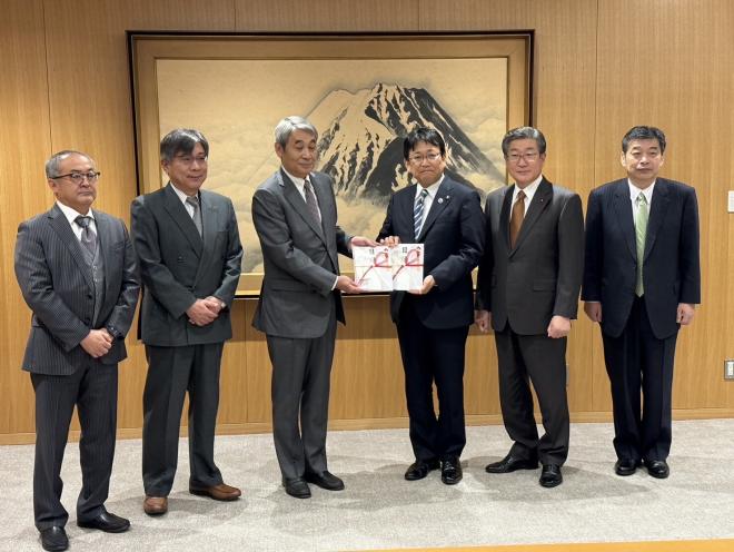 千葉市管工事業協会寄附金寄贈