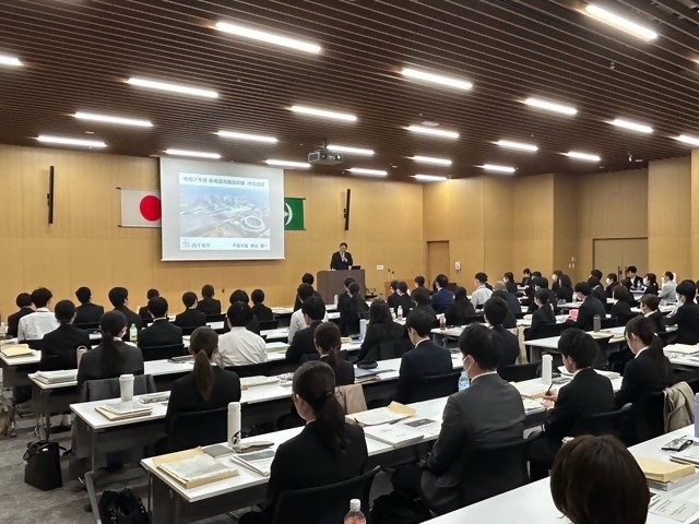 新規採用市長講話