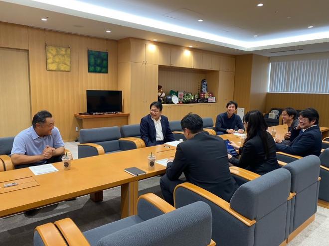 teamペコリナイツ