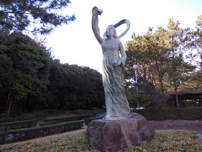 海浜ニュータウン造成記念碑