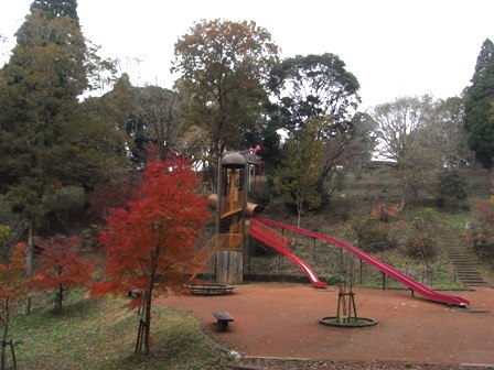 ローラーすべり台